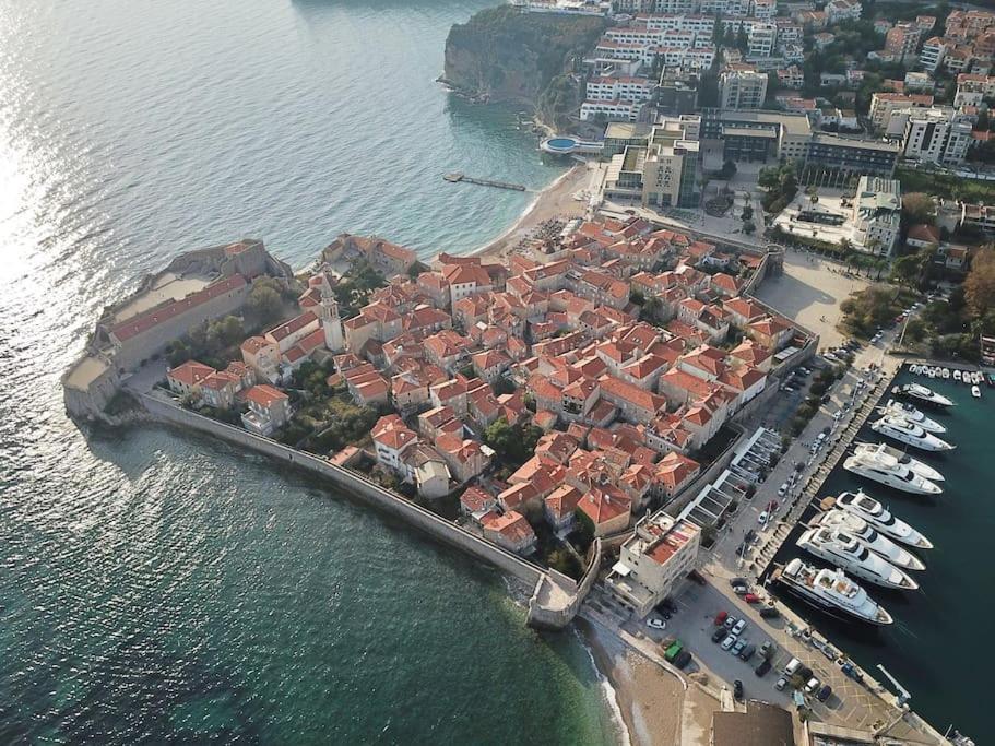 Ferienwohnung Palm Square 1 Old Town Apt Budva Exterior foto