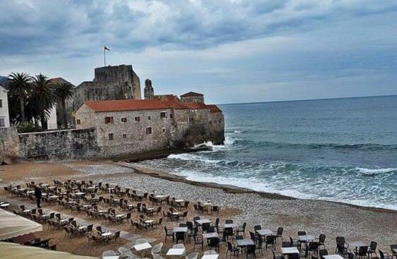Ferienwohnung Palm Square 1 Old Town Apt Budva Exterior foto